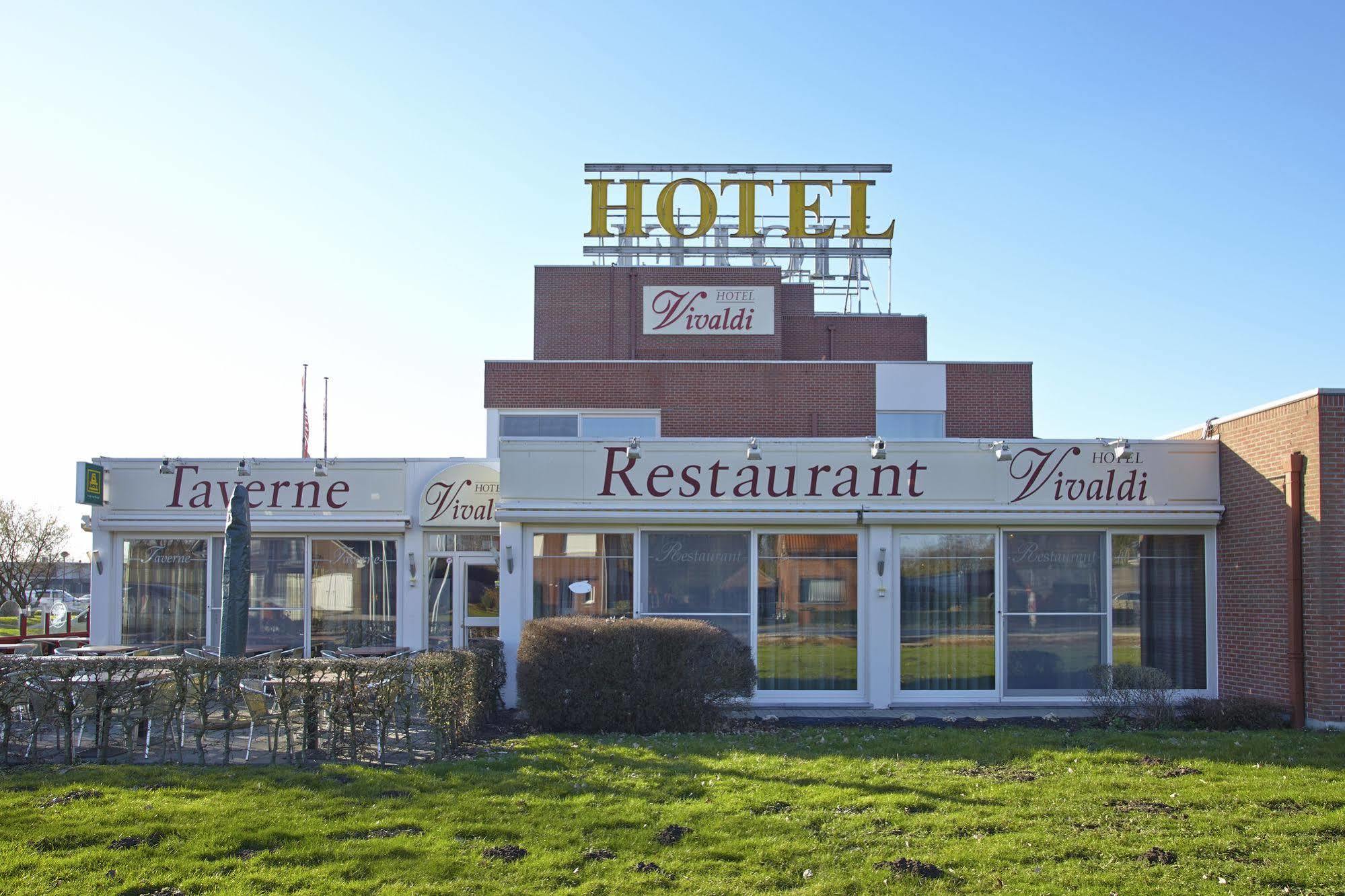 Vivaldi Hotel Westerlo Bagian luar foto